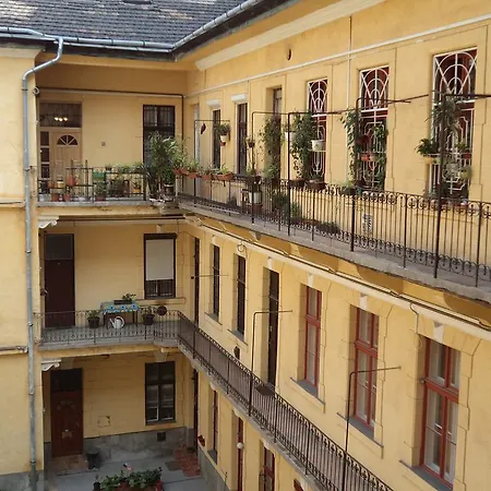 Eoetvoes Rooms * Budapest