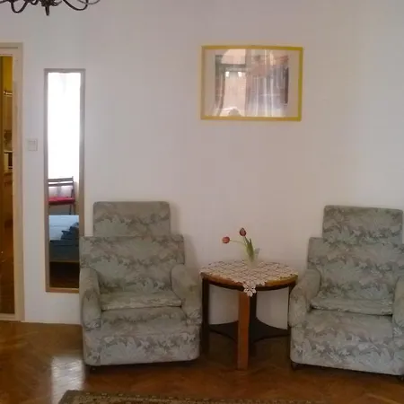 Eoetvoes Rooms * Budapest